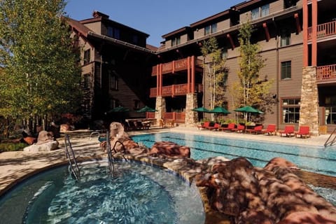 Hot Tub and Pool - Ritz-Carlton Club at Aspen Highlands