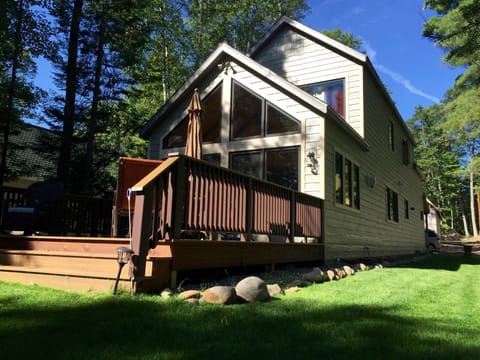 Make BIRCH BARK your favorite Northwoods vacation home!