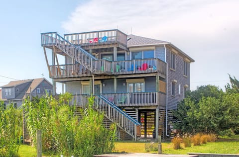 Surf-Or-Sound-Realty-SunKist-824-Exterior