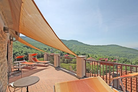 Terrace on Second Floor Apartment