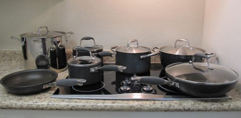 Anolon pots and pans