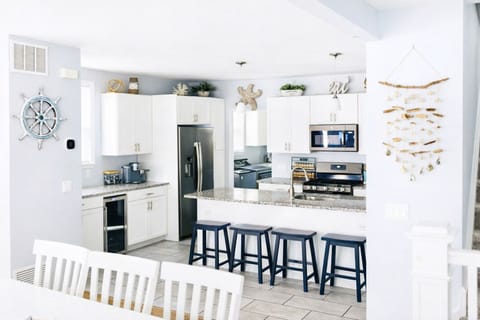 Kitchen | Fully Stocked | Open Concept | Granite Countertops | Stainless Steel Appliances | Wine Fridge | Island | Seating for 4 at Island | Roku TV