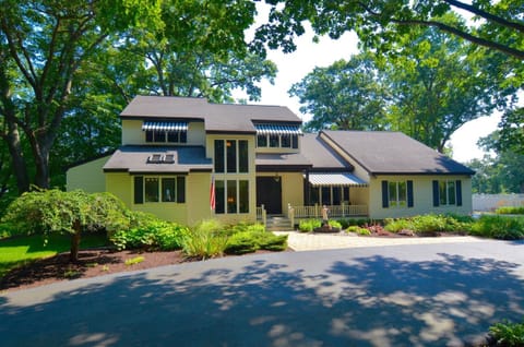 Front of house