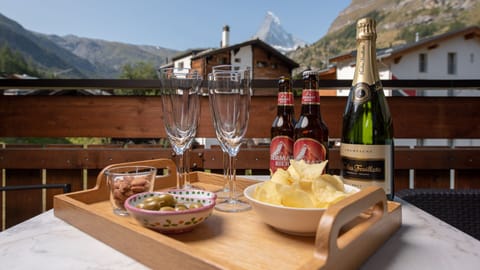 Afternoon drink on the balcony with the Matterhorn