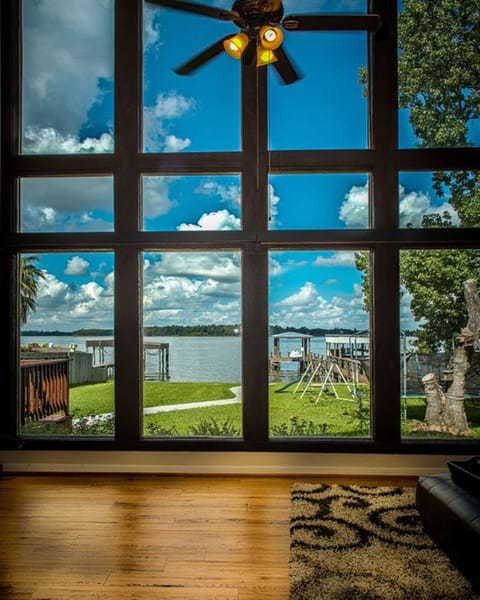 Exquisite views from open concept kitchen and 
living room.