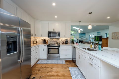 Fully Stocked Kitchen