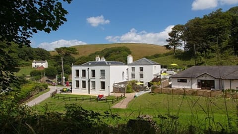 Bovisand Lodge Holiday Park -  Lodge, Apartments and pool