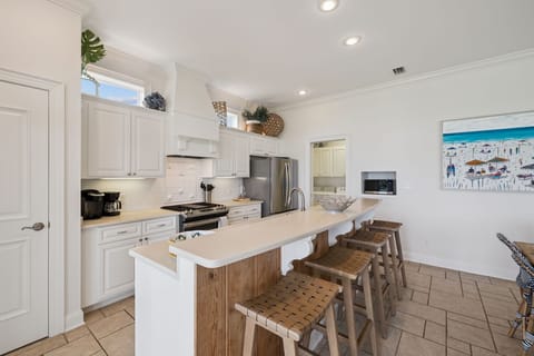 Chef's Kitchen - Offering All Your Cooking Needs