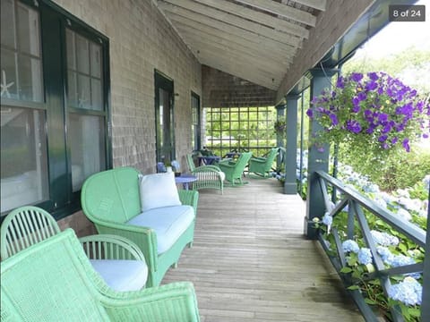 Great living area-outside porch