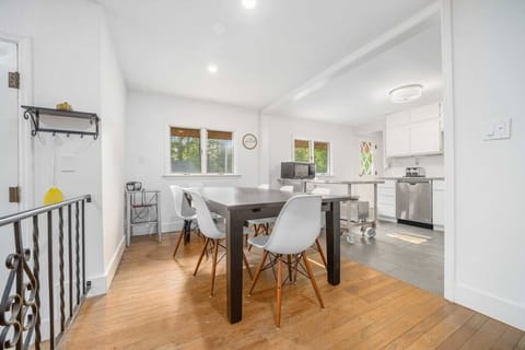 9d642164 52e8 42ab 837e 8cf593a3dc93