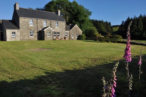 Finchairn Farmhouse from the front lawn.