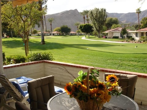 Great views of mountains and 
sunsets from the patio. Built in awning a PLUS