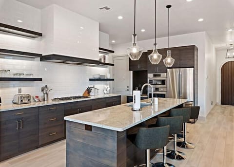 Seat up to 4 at the large kitchen island