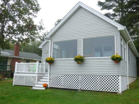 Your Maine vacation home awaits!