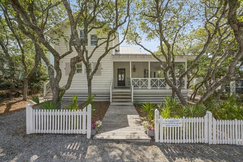 WELCOME TO HAPPILY EVER AFTER IN SEASIDE, FL.