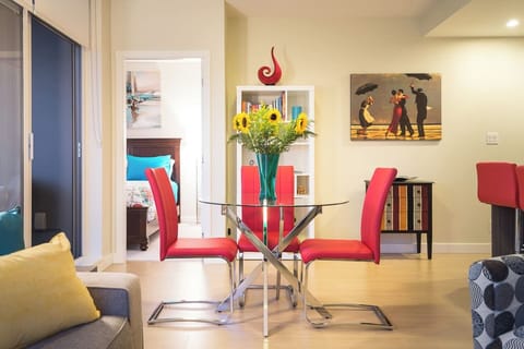 Welcome to the Arta Suite, perfectly located in the heart of downtown Victoria. 
Dining table seats 4. Access to patio through sliding glass doors - offering loads of light and fresh air year round! 
