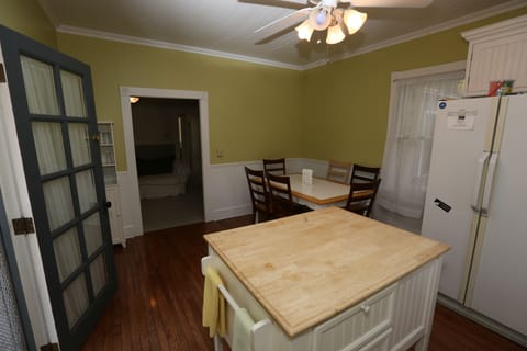 Large Kitchen with Island