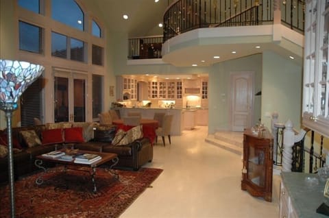 Main Living Room/Dining Room/Kitchen