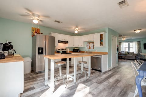 Kitchen from laundry 