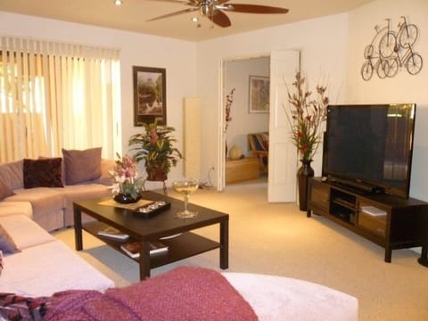 Main Livingroom