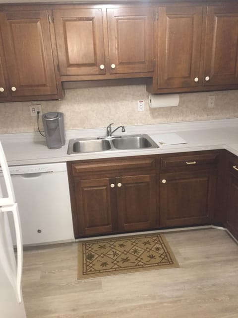 kitchen with separate entrance for sandy feet and groceries