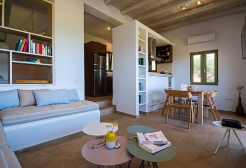 Villa living room and indoor dining space