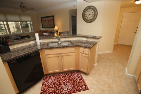 full size kitchen