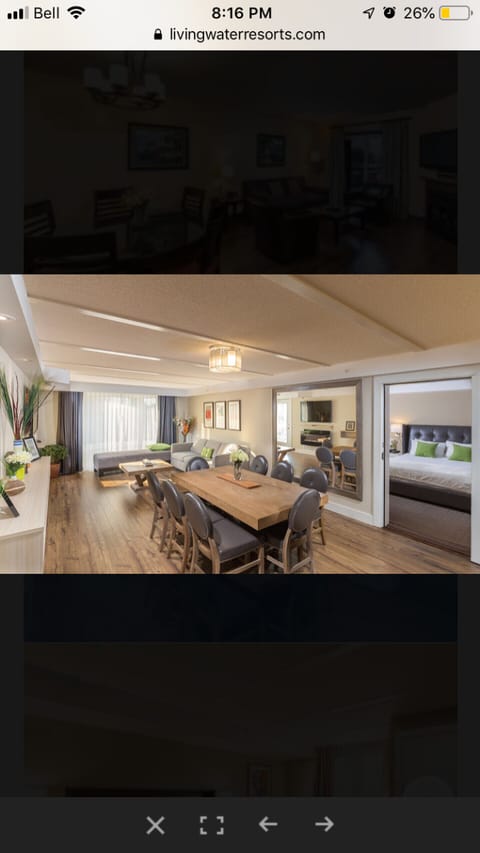 Very spacious dining area