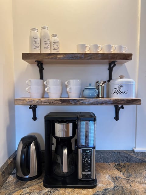 Brew an espresso, latté, cappuccino, cup or pot of coffee!