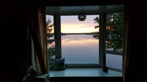 Sunrise from the master bedroom main cottage