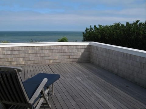 Private 2nd floor Decks off 2 bedrooms with Ocean view