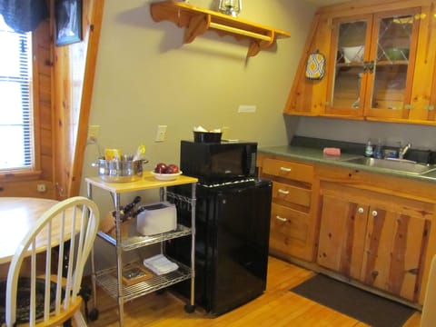 Kitchenette Side Left