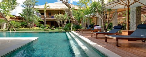 Private 7BR villa by the beach, Seminyak