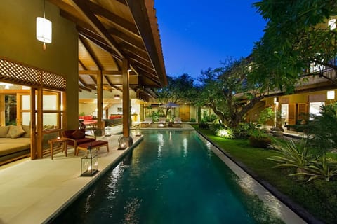 Comfy 3 BR villa by the beach,Seminyak