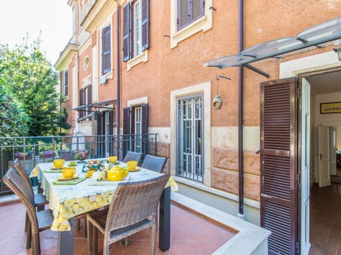 The breakfast table on the terrace