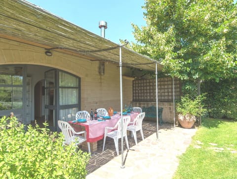 The external (the patio)