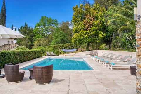Private and secluded heated pool, overlooking views of the garden and vineyards.