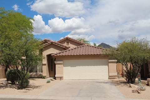 Home Nestled in McDowell Mountain Ranch