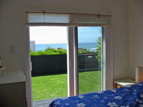 Main Bedroom with Queen Bed and stunning Ocean Views