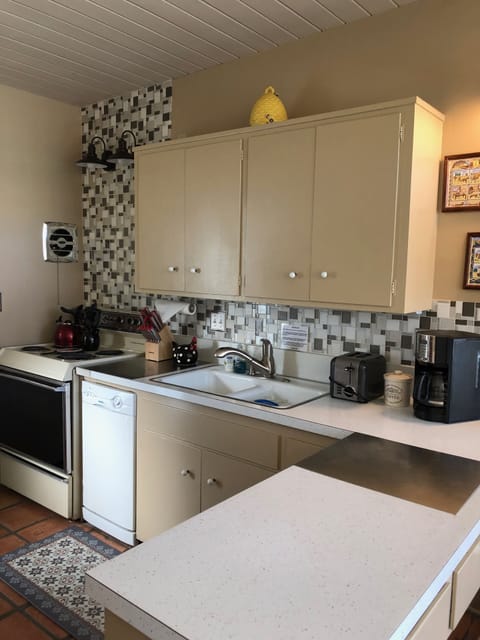 1 Bedroom Villa- Kitchen