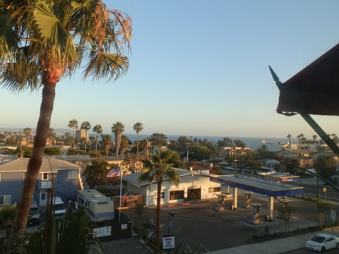 View from Window
Pacific Beach, Turmaline Beach.