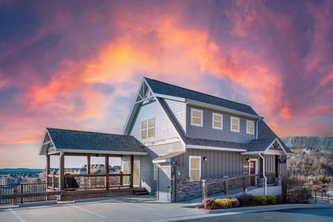 Welcome to Serenity Now!