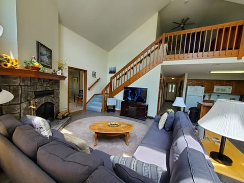 Very Comfortable Living Room