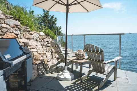 Grill & Sitting Area