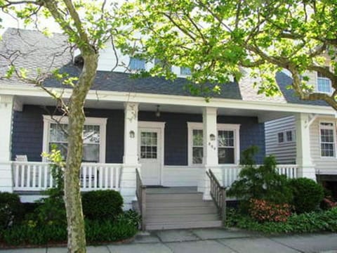 FANTASTIC 4 Bedroom Home