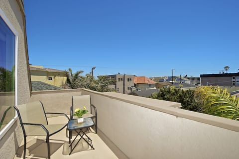 Private balcony off master bedroom