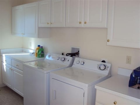 Laundry room - also has an extra full sized refrigerator / freezer
