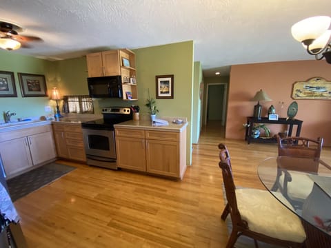 Kitchen - Dining Area