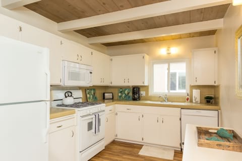 Supplied to get your morning going or for cooking that special dinner at night.