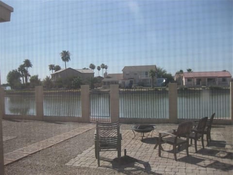 Lovely and Relaxing Backyard Sitting Area!